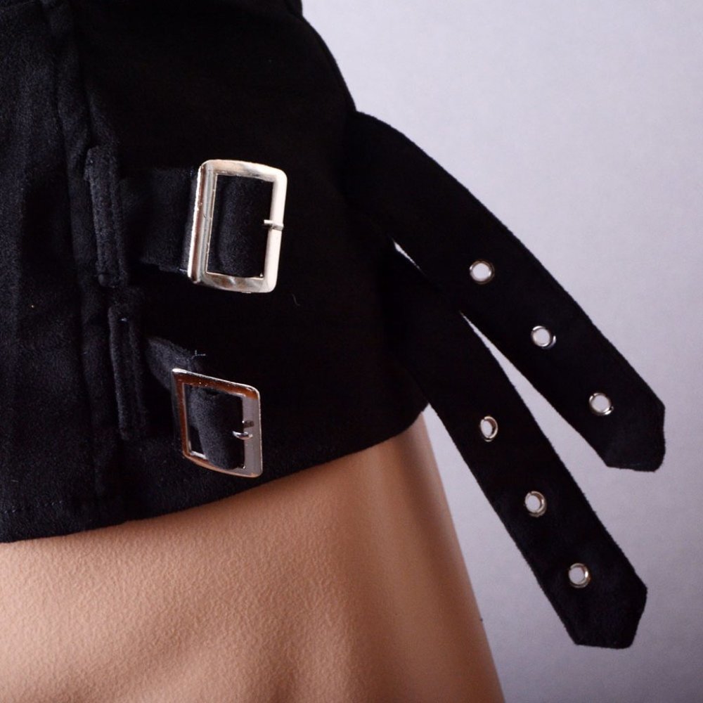 Black Halter Womens Moto Biker Punk Motorcycle Buckle Steampunk Vest Top Shirt - Picture 5 of 8